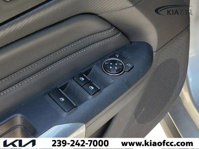 2024 Ford Mustang — photo 14 view