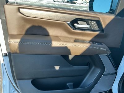 2026 GMC Yukon XL - Photo 16
