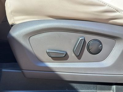 2022 Ford Explorer - Photo 23