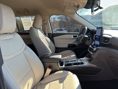 2022 Ford Explorer - Photo 34