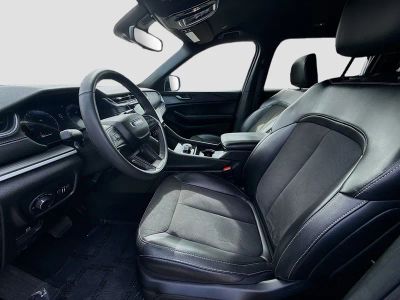 2024 Jeep Grand Cherokee L — photo 18 view