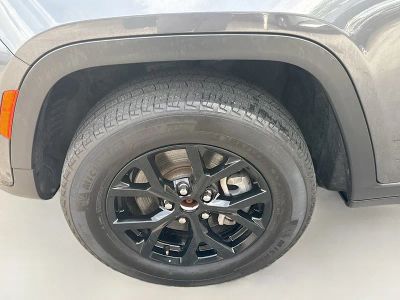 2024 Jeep Grand Cherokee L — photo 36 view