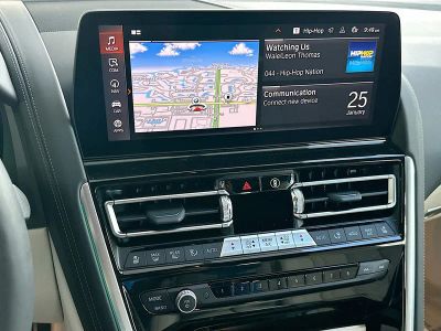 2026 BMW 8 Series — photo 10 view