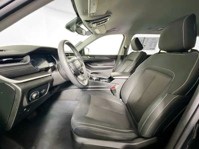 2023 Jeep Grand Cherokee L — photo 12 view