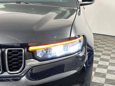 2023 Jeep Grand Cherokee L — photo 9 view