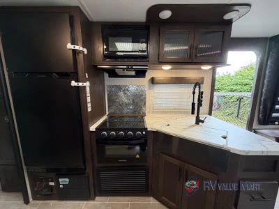2020 Forest River RV Cherokee Grey Wolf - Photo 13