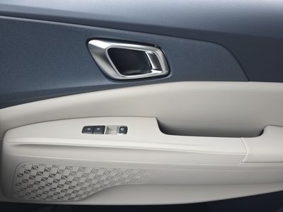 2026 Kia Carnival Hybrid - Photo 7