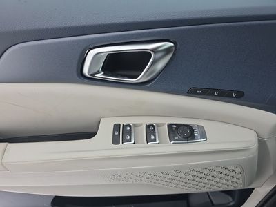 2026 Kia Carnival Hybrid - Photo 11