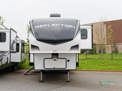 2022 Grand Design Reflection — side profile view