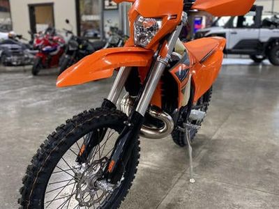 2025 KTM 250 XC-W - Photo 1
