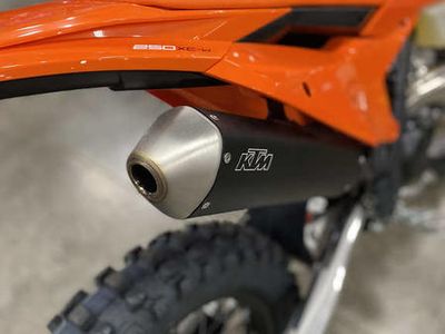 2025 KTM 250 XC-W - Photo 12