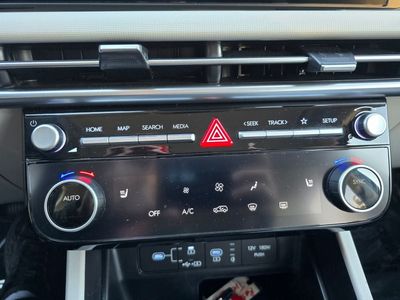 2025 Hyundai Tucson — photo 12 view
