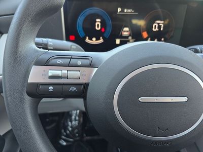 2025 Hyundai Tucson — photo 9 view