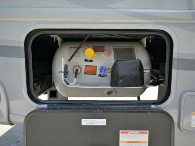 2027 Thor Motor Coach OMNI TRAIL — photo 38 view