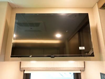 2027 Thor Motor Coach OMNI TRAIL — photo 33 view