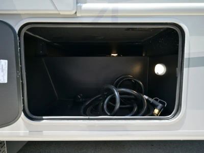 2027 Thor Motor Coach OMNI TRAIL — photo 40 view