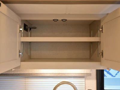 2027 Thor Motor Coach OMNI TRAIL — photo 14 view