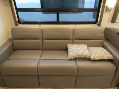 2023 Thor Motor Coach WINDSPORT - Photo 13