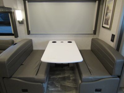2023 Thor Motor Coach WINDSPORT - Photo 12