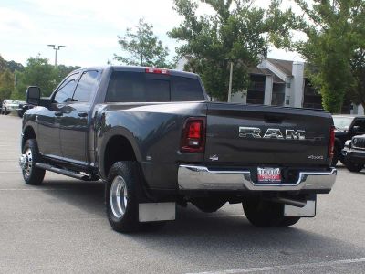 2025 RAM 3500 — interior view