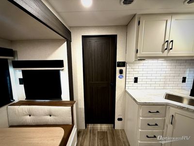2026 Venture RV SportTrek - Photo 22