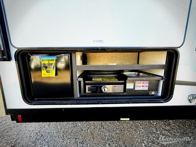 2026 Venture RV SportTrek - Photo 27