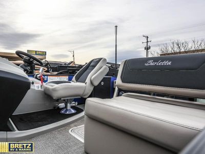 2026 Barletta Boats Cabrio Ultra-Entertainer - Photo 17
