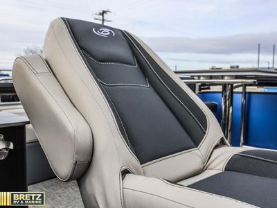 2026 Barletta Boats Cabrio Ultra-Entertainer - Photo 14