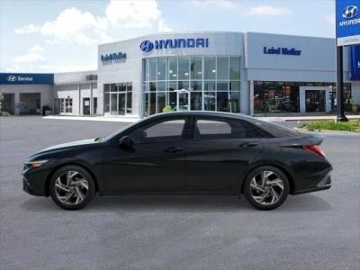 2026 Hyundai Elantra - Photo 3