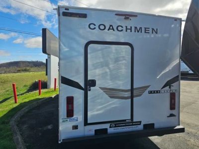 2026 Coachmen Freelander - Photo 4
