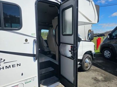 2026 Coachmen Freelander - Photo 8