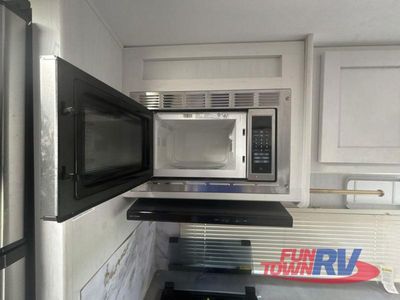 2022 Dutchmen RV Astoria - Photo 19