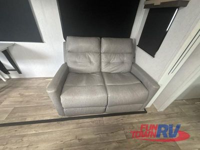 2022 Dutchmen RV Astoria - Photo 25