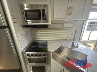 2022 Dutchmen RV Astoria - Photo 16