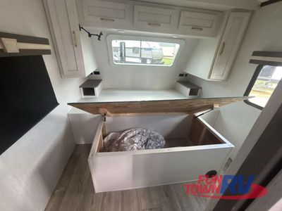 2022 Dutchmen RV Astoria - Photo 39