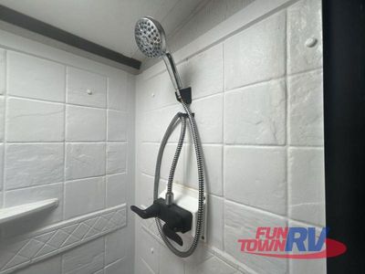 2022 Dutchmen RV Astoria - Photo 36