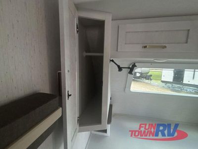 2022 Dutchmen RV Astoria - Photo 41