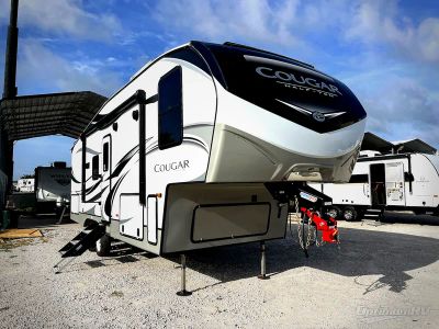 2022 Keystone Cougar Half-Ton - Photo 1