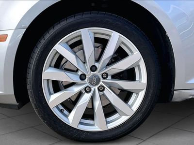 2017 Audi A4 - Photo 1