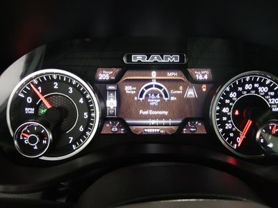 2025 Ram 1500 — photo 14 view