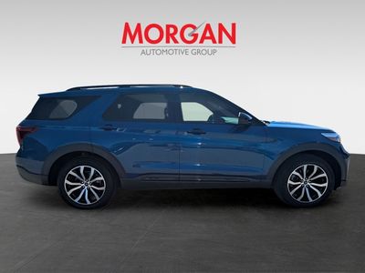 2023 Ford Explorer - Photo 2