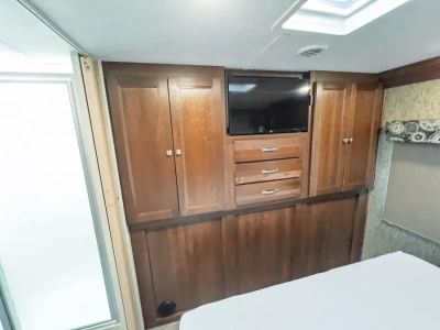 2018 Forest River SUNSEEKER — photo 17 view