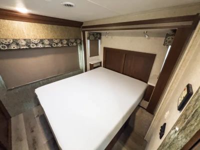 2018 Forest River SUNSEEKER — photo 16 view