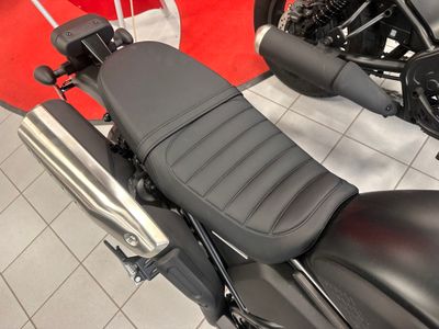 2025 Honda SCL500 - Photo 7