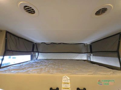 2019 Thor Motor Coach Miramar — photo 49 view