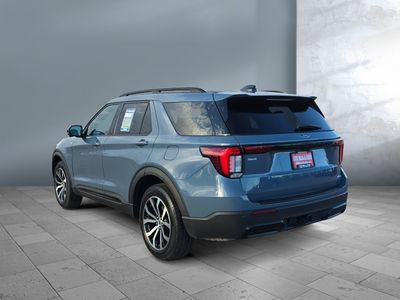 2025 Ford Explorer - Photo 4