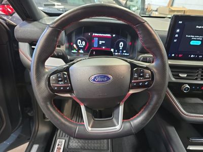 2025 Ford Explorer - Photo 9