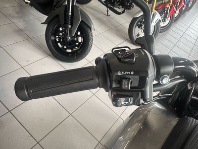 2025 Honda Navi - Photo 6