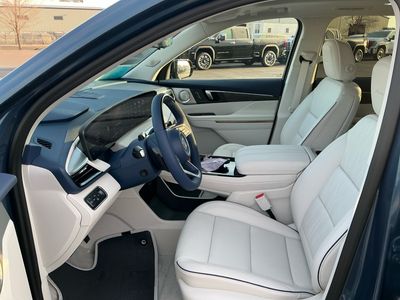 2026 Buick Enclave — photo 10 view