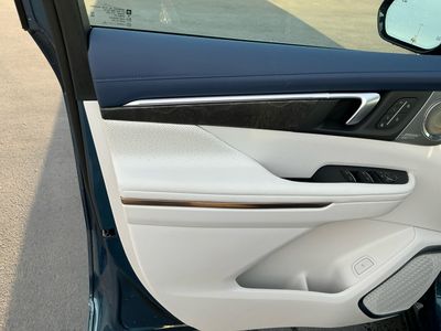 2026 Buick Enclave — photo 16 view
